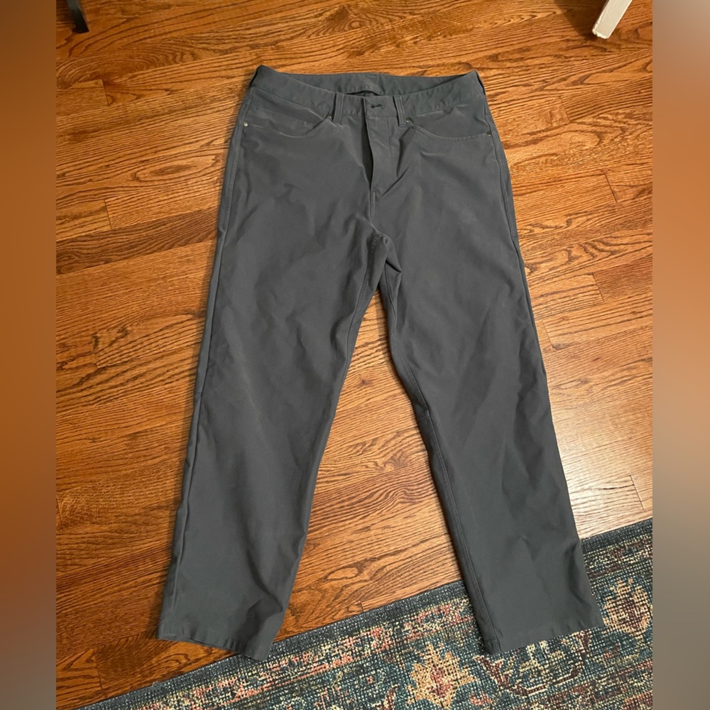 Lululemon Athletica Men's Blue/gray Chinos